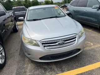 Ford Taurus 2011 SEL sedán de 4 puertas