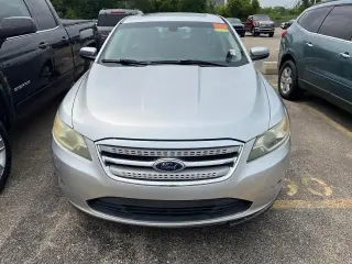 Ford Taurus 2011 SEL sedán de 4 puertas