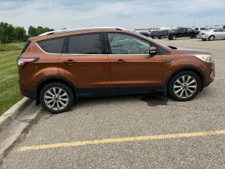 Ford Escape 2017 Titanium SUV 4 puertas