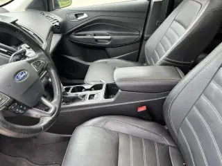 Ford Escape 2017 Titanium SUV 4 puertas