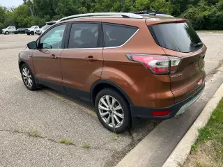 Ford Escape 2017 Titanium SUV 4 puertas