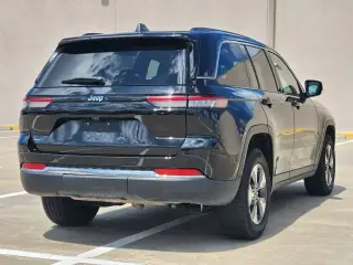Jeep Grand Cherokee 2024 4x4 Anniversary Edition 4xe SUV 4 puertas
