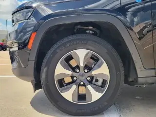 Jeep Grand Cherokee 2024 4x4 Anniversary Edition 4xe SUV 4 puertas