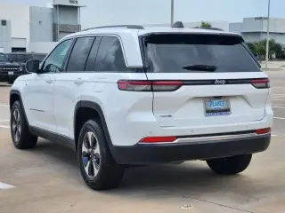 Jeep Grand Cherokee 2024 4x4 4xe SUV de 4 puertas