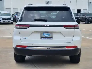 Jeep Grand Cherokee 2024 4x4 4xe SUV de 4 puertas