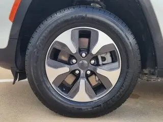 Jeep Grand Cherokee 2024 4x4 4xe SUV de 4 puertas