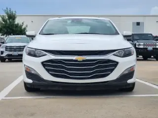 Chevrolet Malibu 2024 LT sedán 4p con 1LT