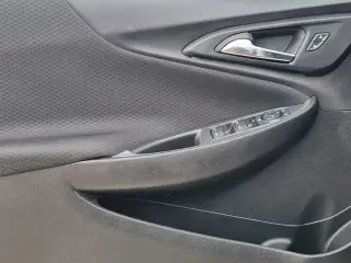 Chevrolet Malibu 2024 LT sedán 4p con 1LT