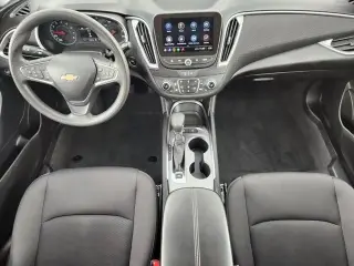 Chevrolet Malibu 2024 LT sedán 4p con 1LT