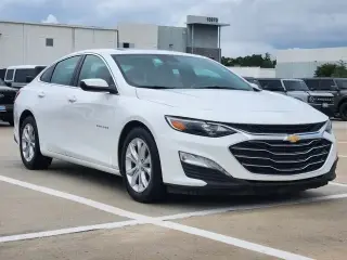 Chevrolet Malibu 2024 LT sedán 4p con 1LT
