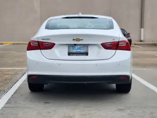Chevrolet Malibu 2024 LT sedán 4p con 1LT