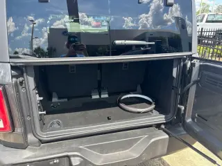 Ford Bronco 2023 4x4 Black Diamond Advanced SUV de 2 puertas