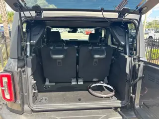 Ford Bronco 2023 4x4 Black Diamond Advanced SUV de 2 puertas
