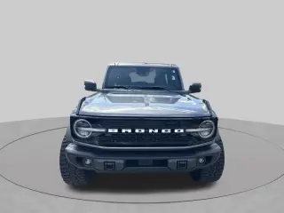 Ford Bronco 2023 4x4 Black Diamond Advanced SUV de 2 puertas
