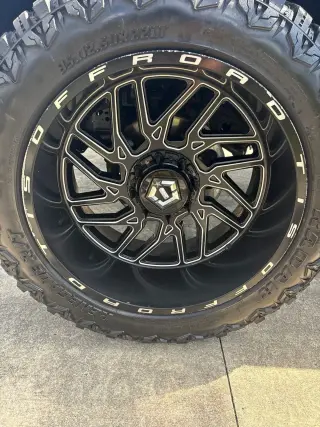 Ford Bronco 2023 4x4 Black Diamond Advanced SUV de 2 puertas