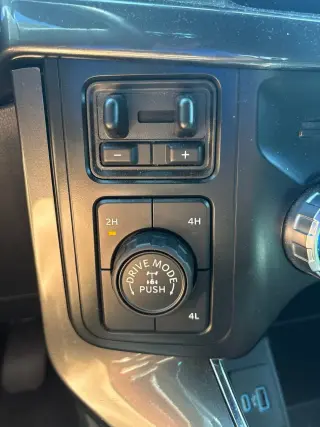 Ford F-150 2023 4x4 XLT 4p SuperCrew 5.5 pies SB