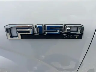 Ford F-150 2018 4x4 XLT 4dr SuperCrew 5.5 ft. SB