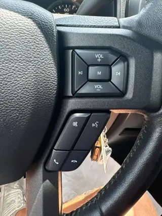 Ford F-150 2018 4x4 XLT 4dr SuperCrew 5.5 ft. SB