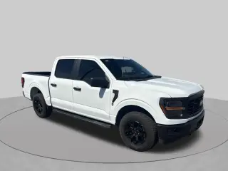 Ford F-150 2025 4x4 STX 4dr SuperCrew 5.5 ft. SB