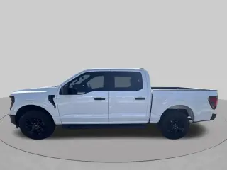Ford F-150 2025 4x4 STX 4dr SuperCrew 5.5 ft. SB