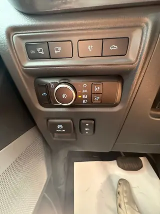 Ford F-150 2023 4x4 Lariat 4dr SuperCrew 5.5 ft. SB