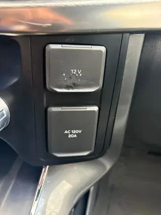 Ford F-150 2023 4x4 Lariat 4dr SuperCrew 5.5 ft. SB