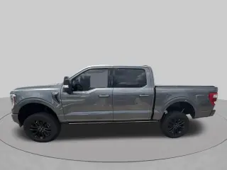 Ford F-150 2023 4x4 Lariat 4dr SuperCrew 5.5 ft. SB
