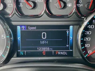 GMC Yukon 2017 4x4 SLT 4p SUV
