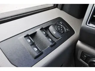 Ford F-150 2019 4x2 XL 4 puertas SuperCrew caja corta de 5.5 pies