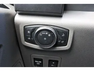 Ford F-150 2019 4x2 XL 4 puertas SuperCrew caja corta de 5.5 pies