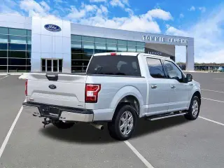 Ford F-150 2019 4x2 XL 4 puertas SuperCrew caja corta de 5.5 pies