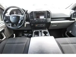 Ford F-150 2020 4x2 XL 4 puertas SuperCab 6.5 pies SB