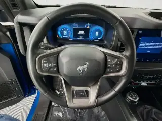 Ford Bronco 2025 4x4 Badlands SUV de 2 puertas