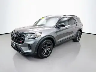 Ford Explorer 2025 AWD ST SUV de 4 puertas