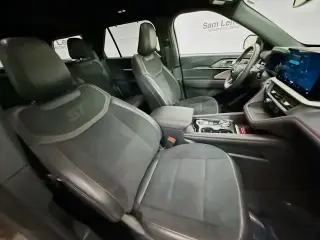 Ford Explorer 2025 AWD ST SUV de 4 puertas