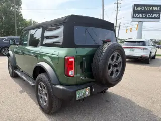 Ford Bronco 2023 4x4 Outer Banks SUV de 4 puertas