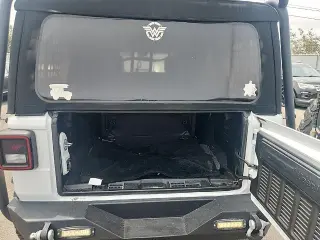 Jeep Wrangler Unlimited 2018 4x4 Sport SUV de 4 puertas (lanzamiento de mitad de año)