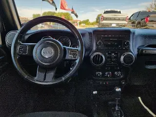 Jeep Wrangler Unlimited 2013 4x4 Sport SUV de 4 puertas