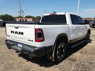 Ram 1500 2022 4x4 Rebel 4p Cabina Tripulacién 5.6 ft. SB Camioneta