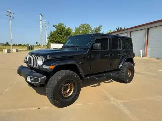 Jeep Wrangler 2025 4x4 Sahara SUV de 4 puertas