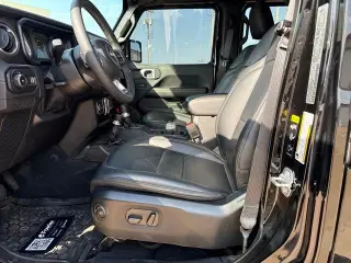 Jeep Wrangler 2025 4x4 Sahara SUV de 4 puertas