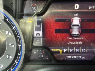 Ram 1500 2019 4x4 Limited 4 dr Crew Cab caja corta de 5.6 pies
