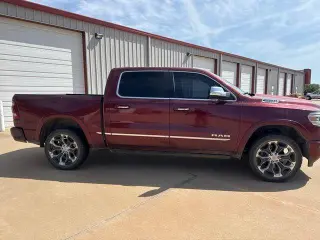 Ram 1500 2019 4x4 Limited 4 dr Crew Cab caja corta de 5.6 pies