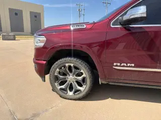 Ram 1500 2019 4x4 Limited 4 dr Crew Cab caja corta de 5.6 pies