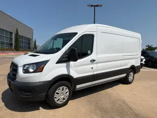 Ford E-Transit 2023 350 3 puertas SWB Techo medio Van de carga