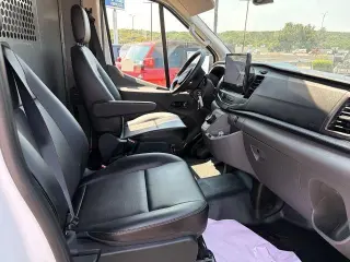 Ford E-Transit 2023 350 3 puertas SWB Techo medio Van de carga