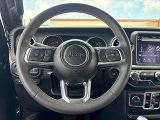 Jeep Wrangler 2023 4x4 Sahara 4xe SUV de 4 puertas