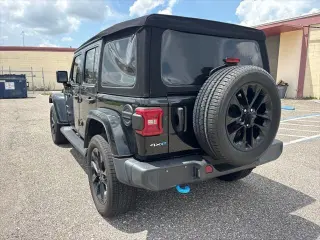 Jeep Wrangler 2023 4x4 Sahara 4xe SUV de 4 puertas