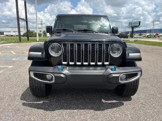 Jeep Wrangler 2023 4x4 Sahara 4xe SUV de 4 puertas