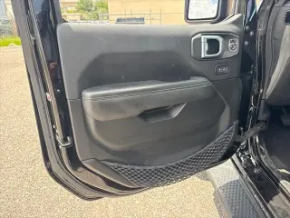 Jeep Wrangler 2023 4x4 Sahara 4xe SUV de 4 puertas